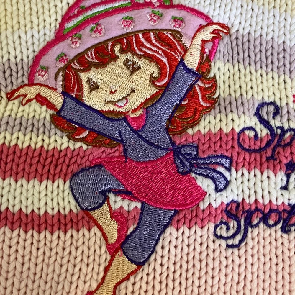 Y2K 2007 Strawberry Shortcake Sparkle in Spotlight Knitted sweater